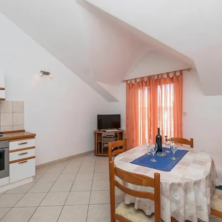 Апартаменты Jerka Бол